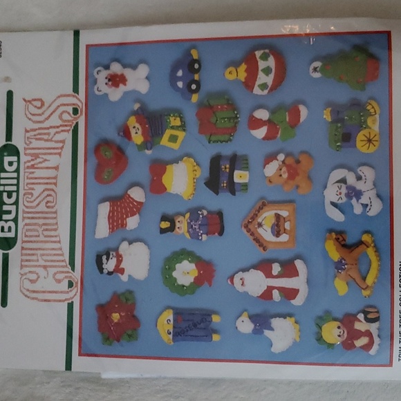 VTG 1990 Bucilla Christmas~Trim the Tree Collection~24 Felt Ornament Kit! 82840 - Picture 2 of 3